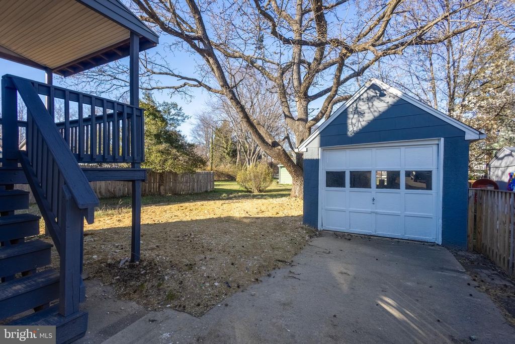 Image 19 of property listing at 3304 WESTFIELD AVE, Baltimore, MD 21214