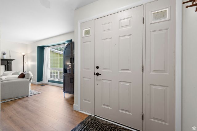 1319 RAINBOW CIR, Layton, UT 84040