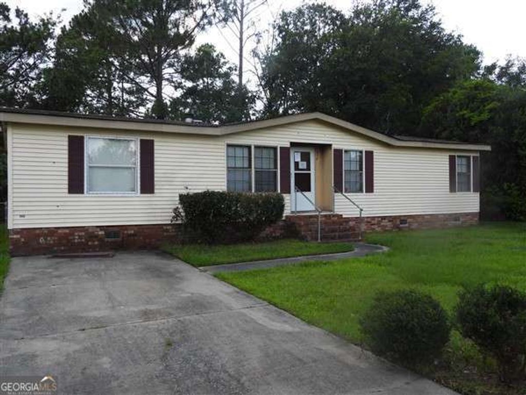 970 Whippoorwill Way, Hinesville, GA 31313
