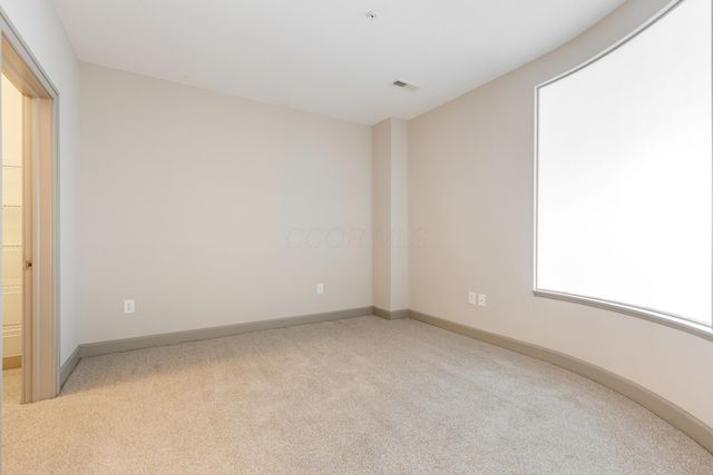 51 N High Street, 702, Columbus, OH 43215