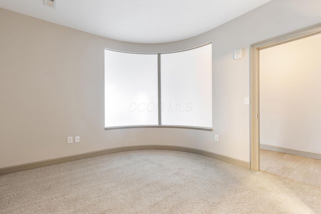 51 N High Street, 702, Columbus, OH 43215