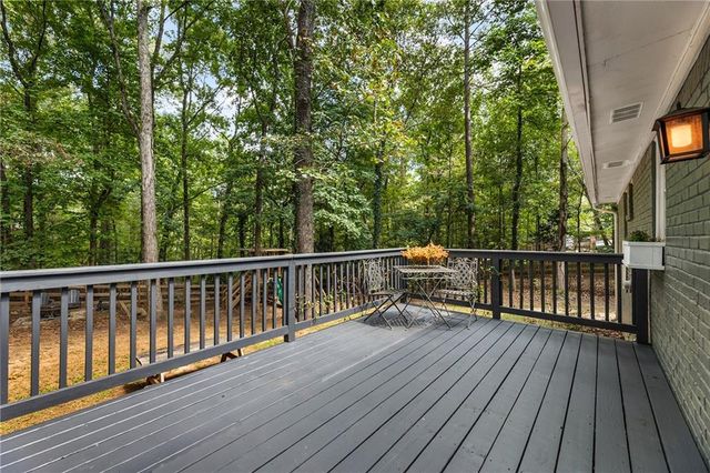 109 Juniper Street, Roswell, GA 30075