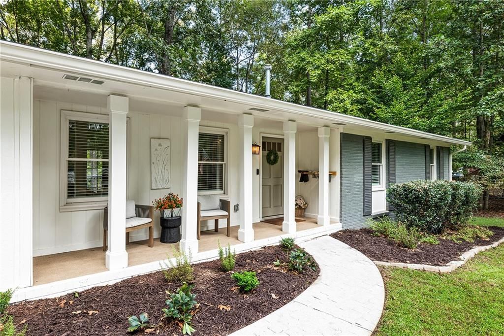 109 Juniper Street, Roswell, GA 30075