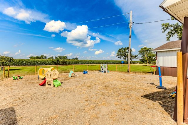 10475 N State Road 13, North Manchester, IN 46962