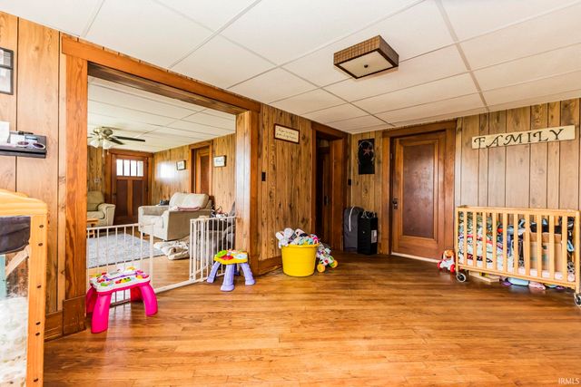 10475 N State Road 13, North Manchester, IN 46962