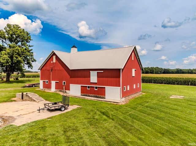 10475 N State Road 13, North Manchester, IN 46962