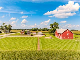 10475 N State Road 13, North Manchester, IN 46962