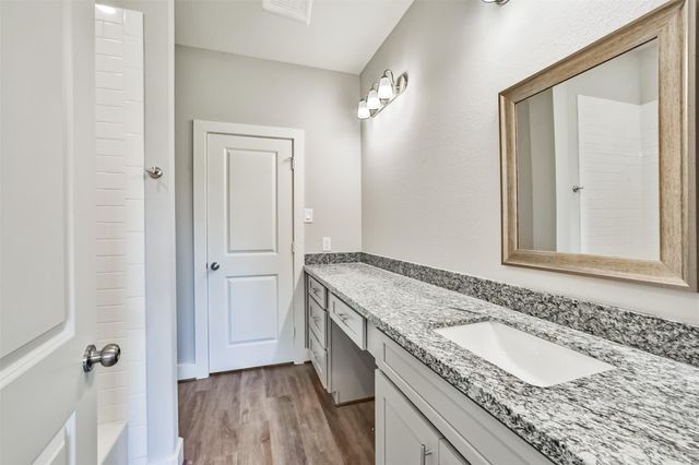 440 Ave B, La Marque, TX 77568
