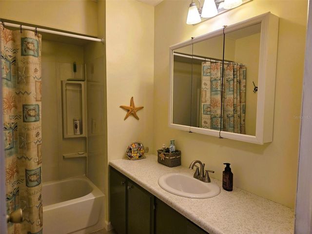 3383 OAKWOOD BOULEVARD N, Sarasota, FL 34237