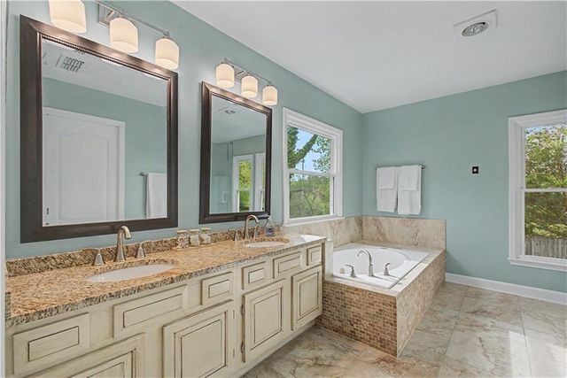 2198 Whitehall Drive NE, Marietta, GA 30066