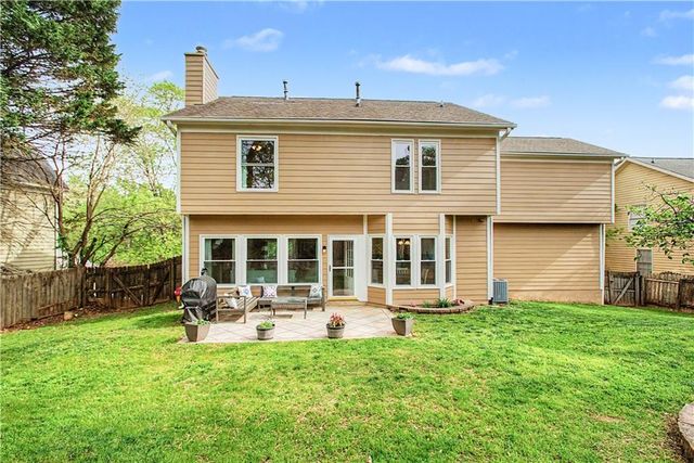 2198 Whitehall Drive NE, Marietta, GA 30066