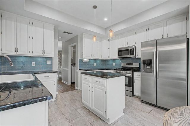 2198 Whitehall Drive NE, Marietta, GA 30066