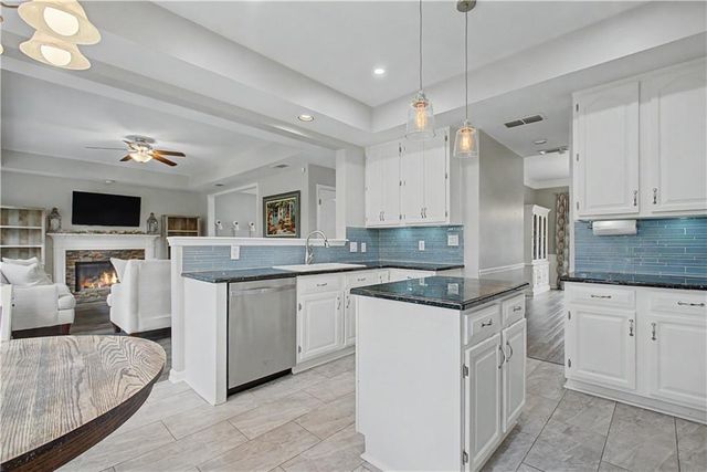 2198 Whitehall Drive NE, Marietta, GA 30066