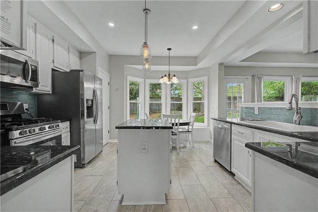 2198 Whitehall Drive NE, Marietta, GA 30066