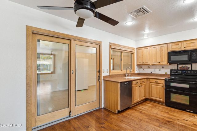 1830 W PECOS Avenue, Mesa, AZ 85202