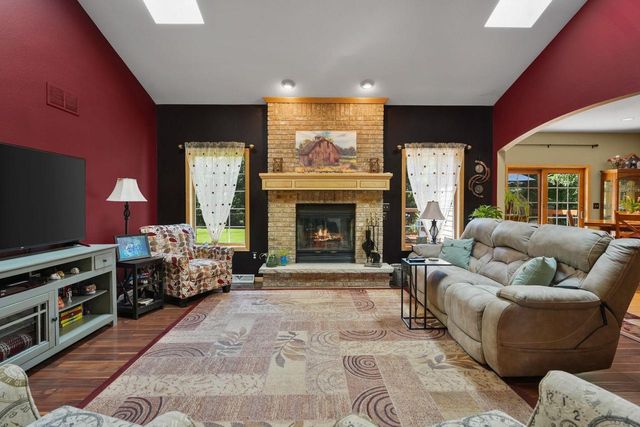 W1199 Proverbs Pass, Albany, WI 53502