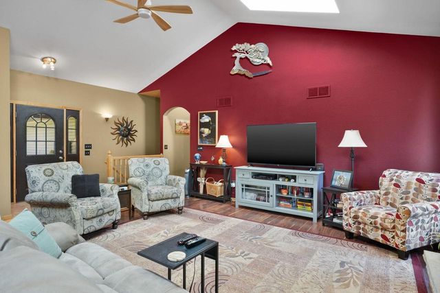 W1199 Proverbs Pass, Albany, WI 53502
