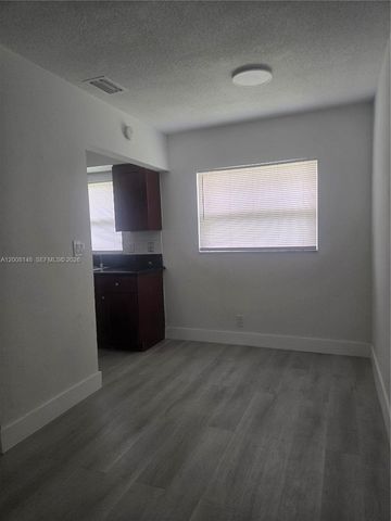 4090 NW 31st Ter 3, Lauderdale Lakes, FL 33309