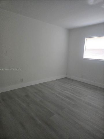 4090 NW 31st Ter 3, Lauderdale Lakes, FL 33309