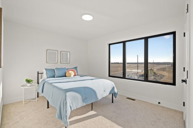 9998 14th Circle NE, Saint Michael, MN 55376