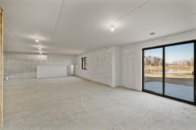 9998 14th Circle NE, Saint Michael, MN 55376