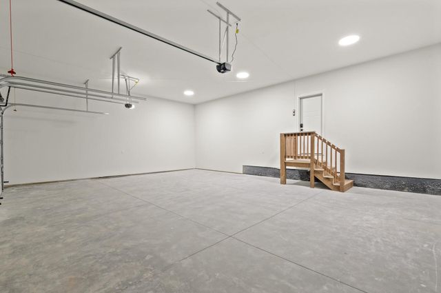 9998 14th Circle NE, Saint Michael, MN 55376