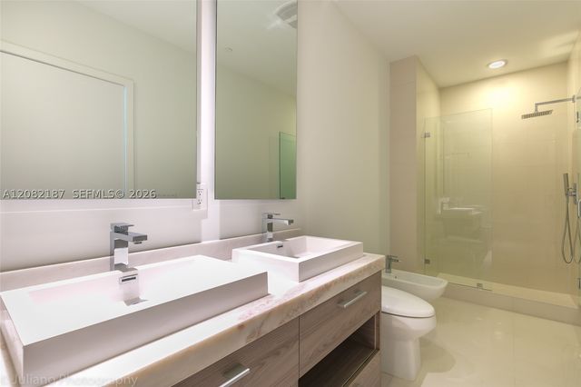 1300 S Miami Ave PH5101, Miami, FL 33130