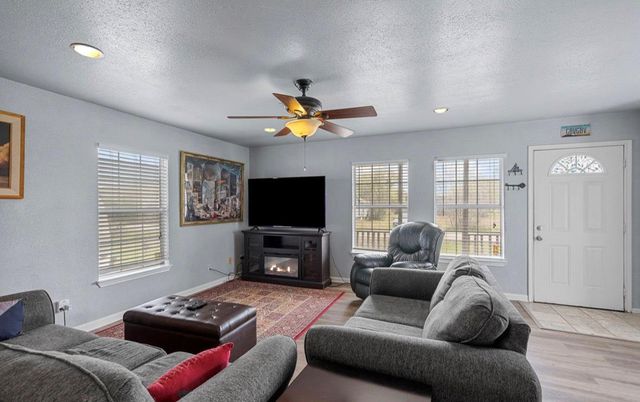 620 6th Street, Dickinson, TX 77539