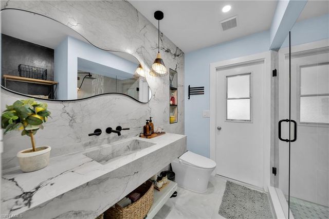 145 SE 17th ST, Cape Coral, FL 33990