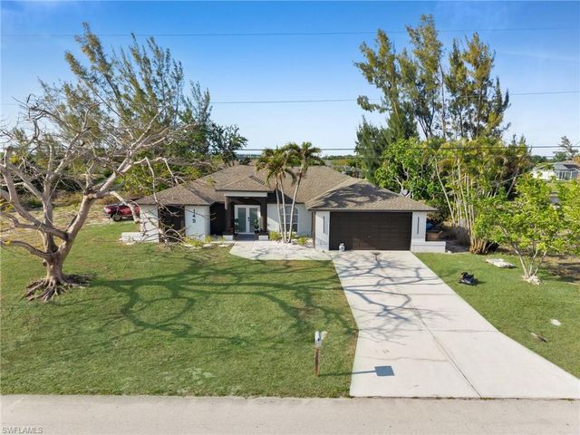 145 SE 17th ST, Cape Coral, FL 33990
