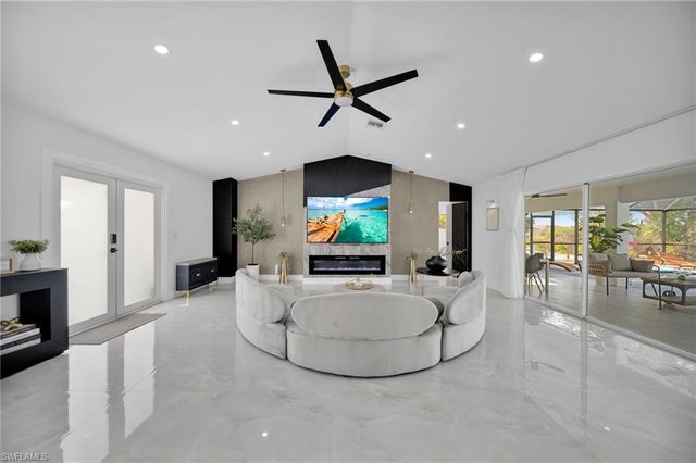 145 SE 17th ST, Cape Coral, FL 33990