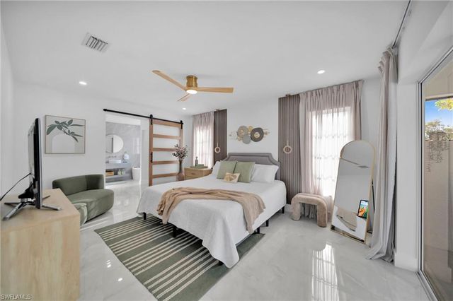 145 SE 17th ST, Cape Coral, FL 33990