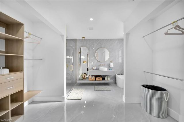 145 SE 17th ST, Cape Coral, FL 33990