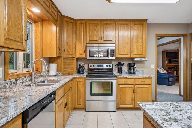 1908 Prairie Hill Road, Saint Cloud, MN 56301