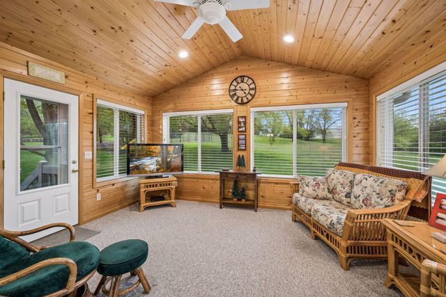 1908 Prairie Hill Road, Saint Cloud, MN 56301