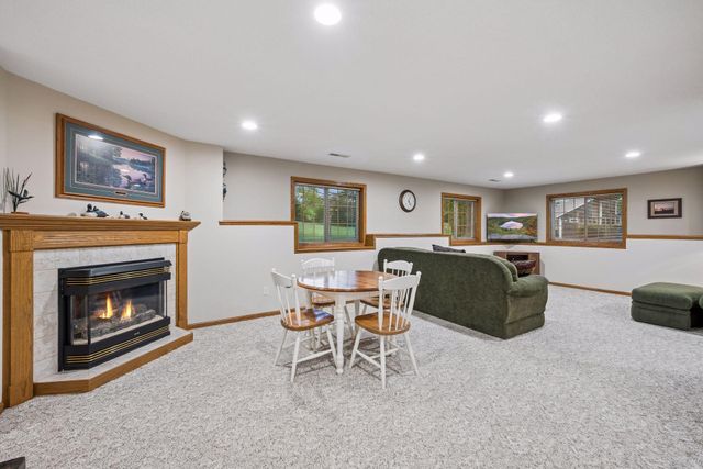 1908 Prairie Hill Road, Saint Cloud, MN 56301