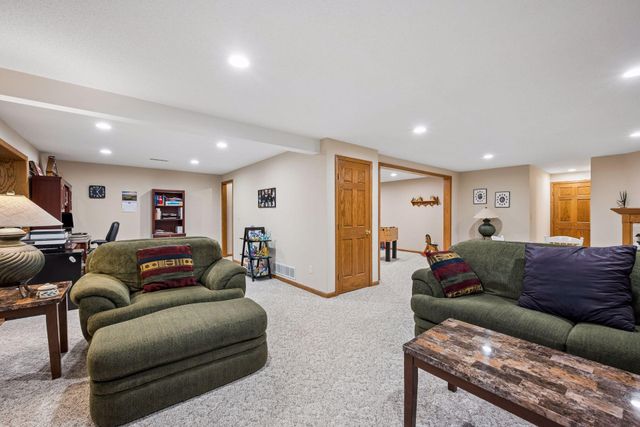 1908 Prairie Hill Road, Saint Cloud, MN 56301