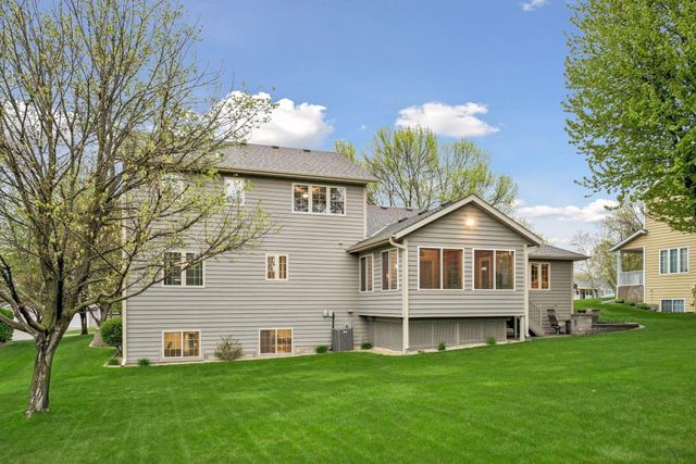 1908 Prairie Hill Road, Saint Cloud, MN 56301