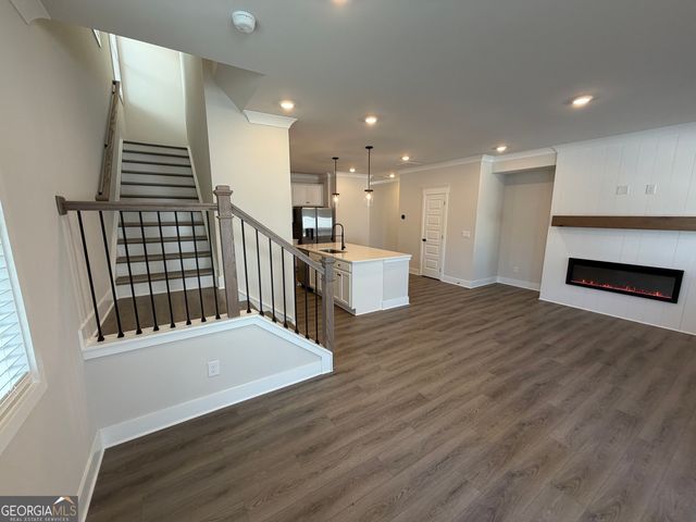 4218 Oak View Lane, Gainesville, GA 30504