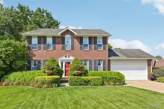 200 Oxford Avenue, Fairview Heights, IL 62208