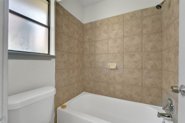 3201 Highlawn Terrace, Fort Worth, TX 76133