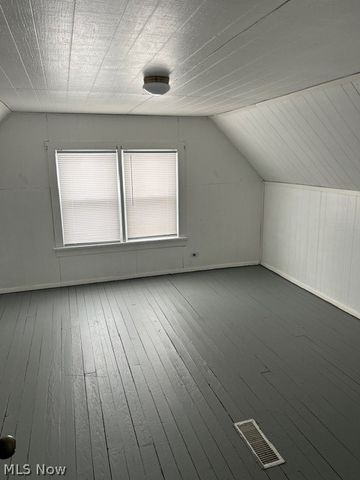 3105 Roanoke Avenue, Cleveland, OH 44109