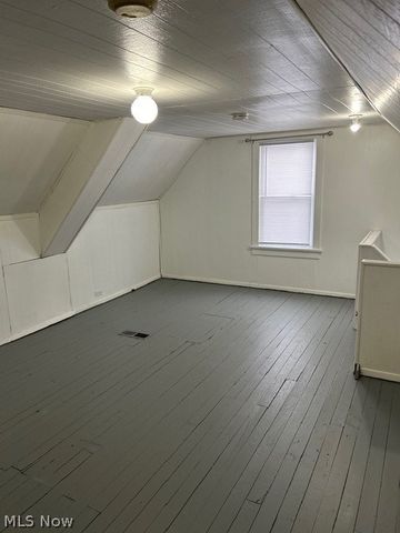 3105 Roanoke Avenue, Cleveland, OH 44109