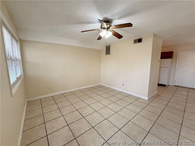 713 North Street D, Fayetteville, NC 28301