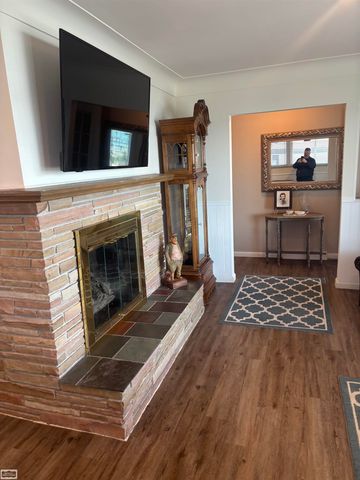 1847 S Parker Street, Marine City, MI 48039