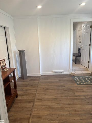 1847 S Parker Street, Marine City, MI 48039