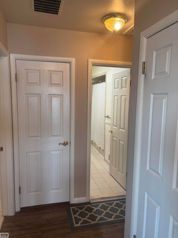 1847 S Parker Street, Marine City, MI 48039