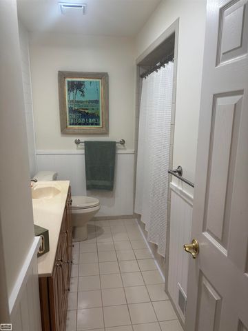 1847 S Parker Street, Marine City, MI 48039