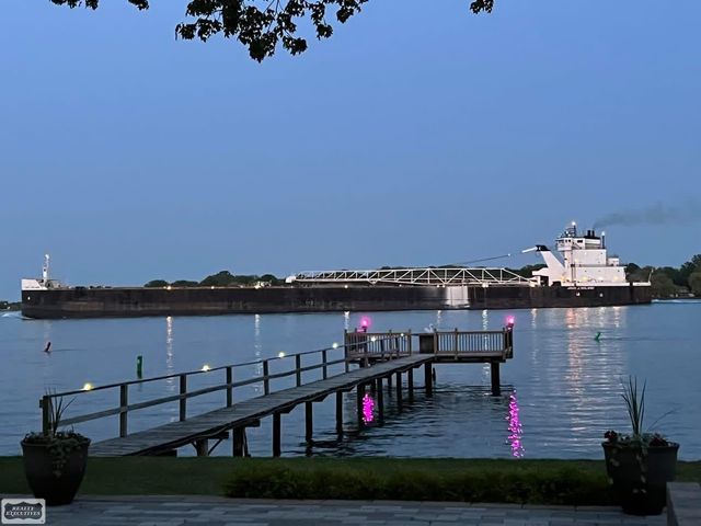 1847 S Parker Street, Marine City, MI 48039