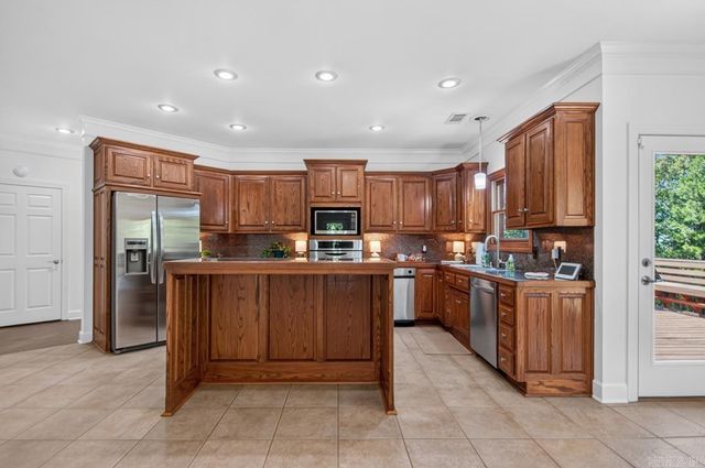 20 Latour, Little Rock, AR 72223